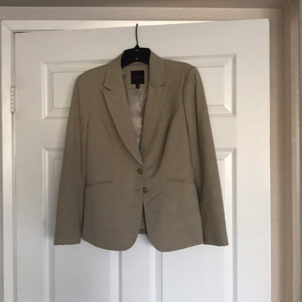 Limited tan suit coat